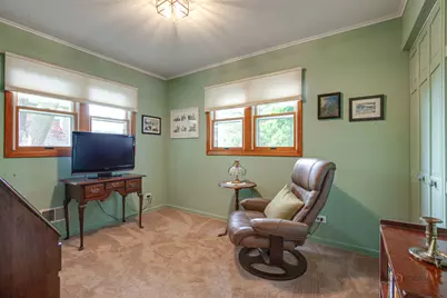 1284 Deerfield Place, Highland Park, IL 60035 - Photo 17