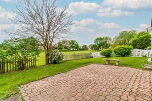 1255 W Dexter Ln, Hoffman Estates, IL 60169 - Photo 23