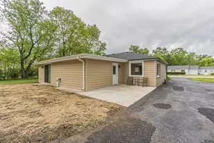 1055 N Bluebonnet Ln, Hoffman Estates, IL 60169 - Photo 31