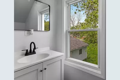 102 8th Avenue, Mendota, IL 61342 - Photo 9