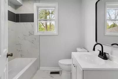 102 8th Avenue, Mendota, IL 61342 - Photo 5