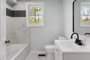 102 8th Ave, Mendota, IL 61342 - Photo 5