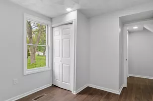 102 8th Ave, Mendota, IL 61342 - Photo 15