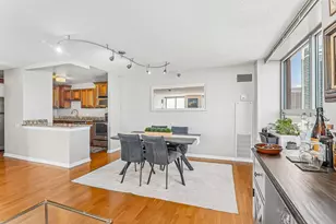 474 N Lake Shore Dr, Chicago, IL 60611 - Photo 7