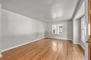 511 S Prairie St, Batavia, IL 60510 - Photo 5