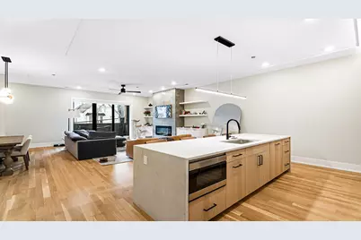 3125 N Clybourn Avenue #2N, Chicago, IL 60618 - Photo 17