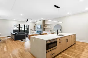 3125 N Clybourn Ave, Chicago, IL 60618 - Photo 17