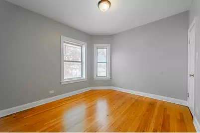 2056 W Arthur Avenue #3W, Chicago, IL 60645 - Photo 7