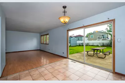 322 Maple Lane, Round Lake, IL 60073 - Photo 9