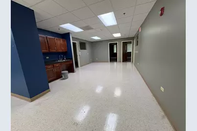 480 E Roosevelt Road, West Chicago, IL 60185 - Photo 3