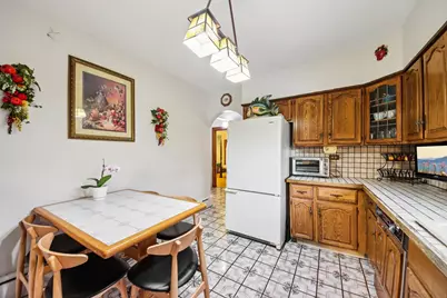 2842 N 74th Court, Elmwood Park, IL 60707 - Photo 9