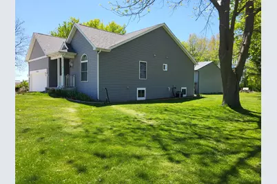 4509 Island Road, Harvard, IL 60033 - Photo 7