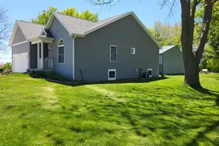 4509 Island Rd, Harvard, IL 60033 - Photo 7