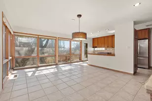 2708 Hawthorne Ln, Flossmoor, IL 60422 - Photo 9