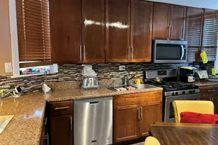 3445 W Adams St, Chicago, IL 60624 - Photo 9