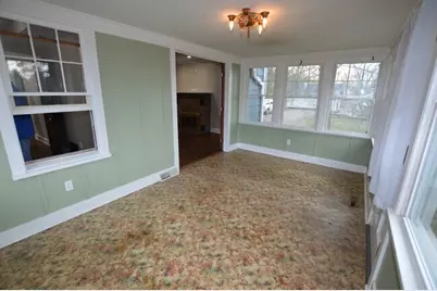 3916 E Lake Shore Drive, Wonder Lake, IL 60097 - Photo 15