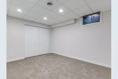 521 Ridgewood Drive, Antioch, IL 60002 - Photo 25