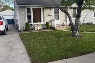 4143 SW Hwy, Hometown, IL 60456 - Photo 1