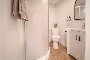 10 Cumberland Ct, Cary, IL 60013 - Photo 13