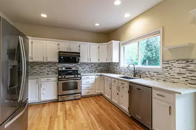 7731 Milan Way, Gurnee, IL 60031 - Photo 5
