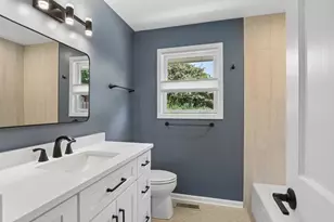 1756 Prairie Ave, Northbrook, IL 60062 - Photo 19