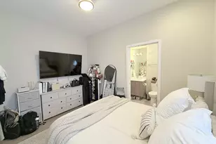 3757 N Sheffield Ave, Chicago, IL 60613 - Photo 15