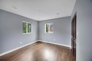 9059 Oneill Dr, Burr Ridge, IL 60527 - Photo 11