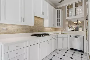 344 W Willow St, Chicago, IL 60614 - Photo 11