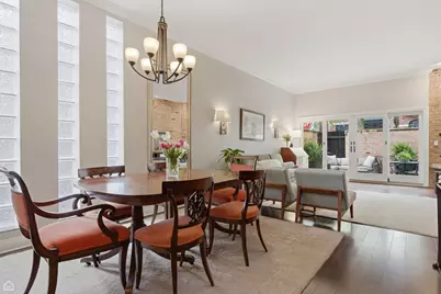 344 W Willow Street #A, Chicago, IL 60614 - Photo 5