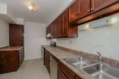 834 E Old Willow Road #209, Prospect Heights, IL 60070 - Photo 7