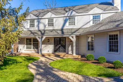 21 N Ridge Road, Lake Forest, IL 60045 - Photo 1