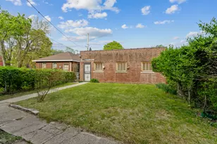 7544 S Ridgeland Ave, Chicago, IL 60649 - Photo 21
