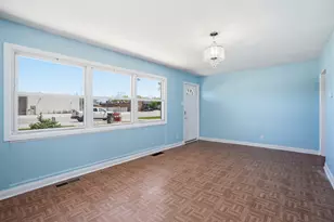 17044 Burnham Ave, Lansing, IL 60438 - Photo 5