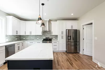 7948 W 74th Street, Bridgeview, IL 60455 - Photo 13