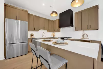 5630 N Broadway Street #2W, Chicago, IL 60660 - Photo 9