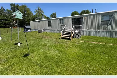 21654 Benton Street, Thompsonville, IL 62890 - Photo 11