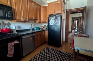 864 W Newport Ave, Chicago, IL 60657 - Photo 5