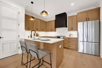 5630 N Broadway Street #5E, Chicago, IL 60660 - Photo 9