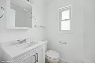 528 Poplar Dr, Wilmette, IL 60091 - Photo 9