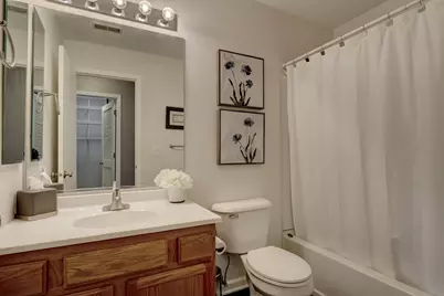 563 Willow Way #563, Lindenhurst, IL 60046 - Photo 25