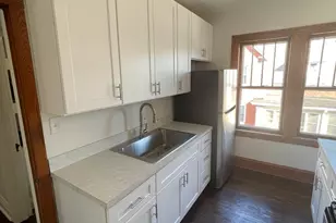 115 Myrtle Ave, Elmhurst, IL 60126 - Photo 9