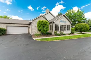 1920 Timbers Edge Cir, Joliet, IL 60431 - Photo 3