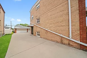 8819 N Wisner St, Niles, IL 60714 - Photo 21