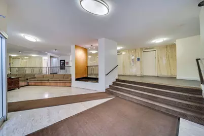 7033 N Kedzie Avenue #815, Chicago, IL 60645 - Photo 3