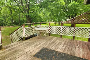 304 Cameron Ave, Lockport, IL 60441 - Photo 17