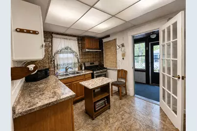 304 Cameron Avenue, Lockport, IL 60441 - Photo 9