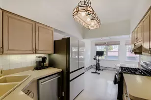 4217 N Lawndale Ave, Chicago, IL 60618 - Photo 7