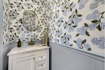 4217 N Lawndale Avenue, Chicago, IL 60618 - Photo 15