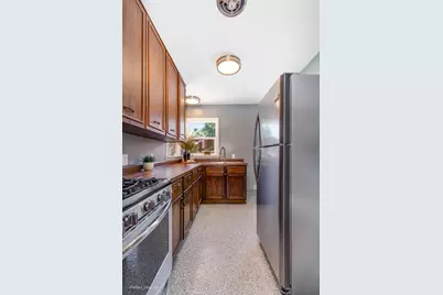 425 Douglas Street, Oswego, IL 60543 - Photo 11