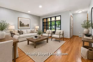 425 Douglas St, Oswego, IL 60543 - Photo 5